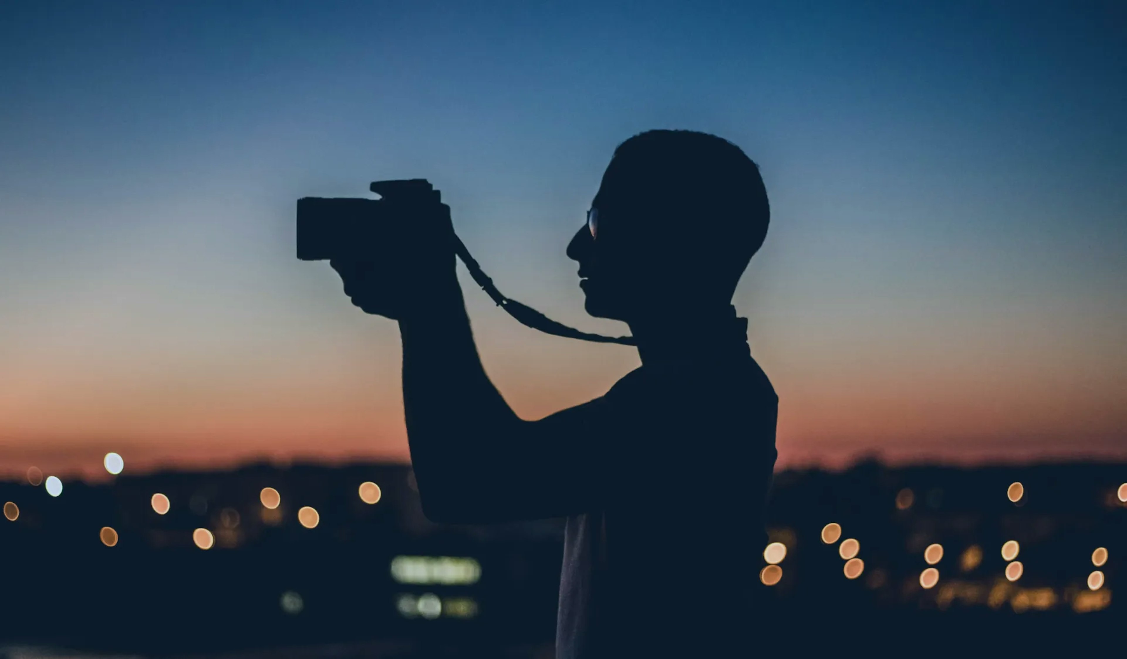 Czym jest niebieska godzina w fotografii?